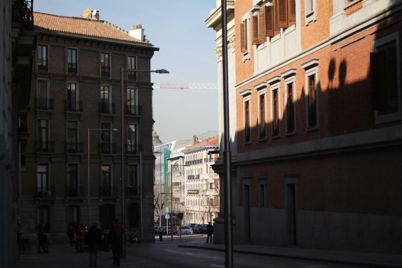 Cosy Apartment Prado Museum Мадрид Екстериор снимка