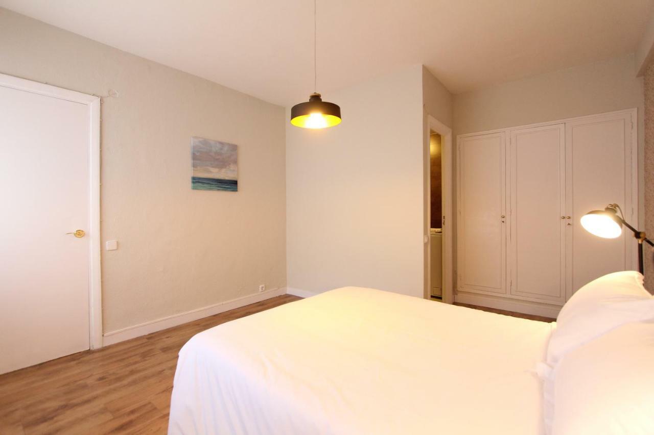 Cosy Apartment Prado Museum Мадрид Екстериор снимка