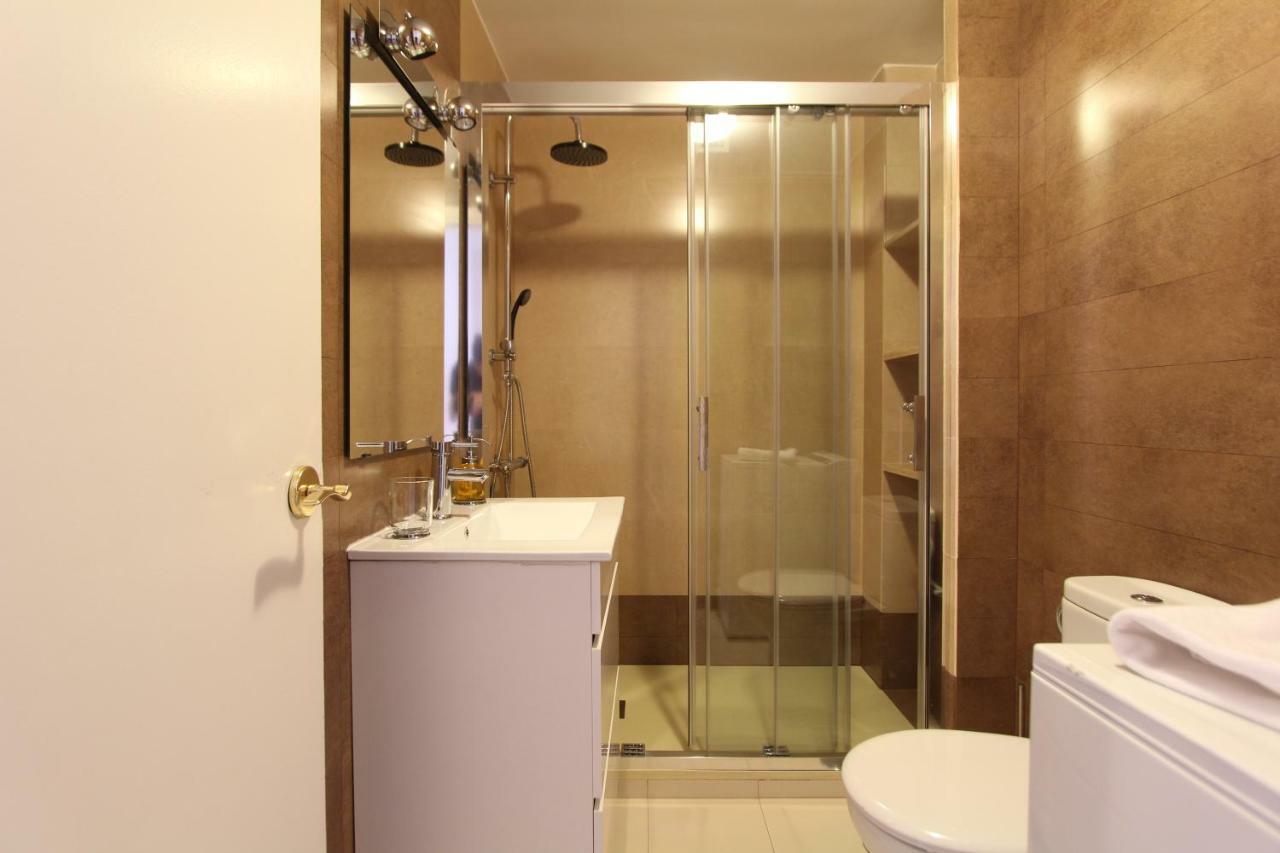 Cosy Apartment Prado Museum Мадрид Екстериор снимка